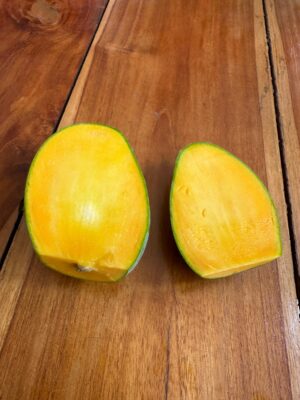 Classic Kesar Mangoes (ripened openly) - Image 2